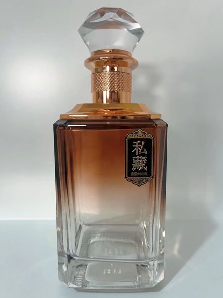 晶白瓶